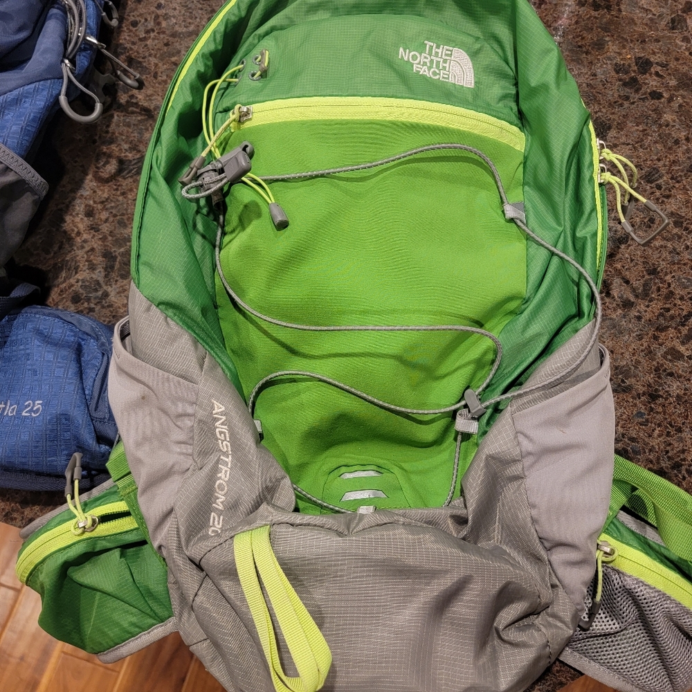 North face Angstrom 20 Hiking Pack